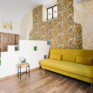 la-casetta-sulle-rampe.hotels-amalfi.com/